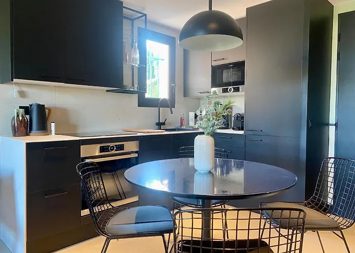 Le Mazet Des Maisons Du Golf